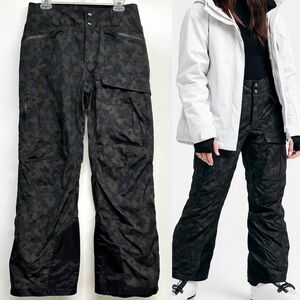 Body Glove Snow Pants ski women’s sz small Camo Pockets Waterproof snowboarding
